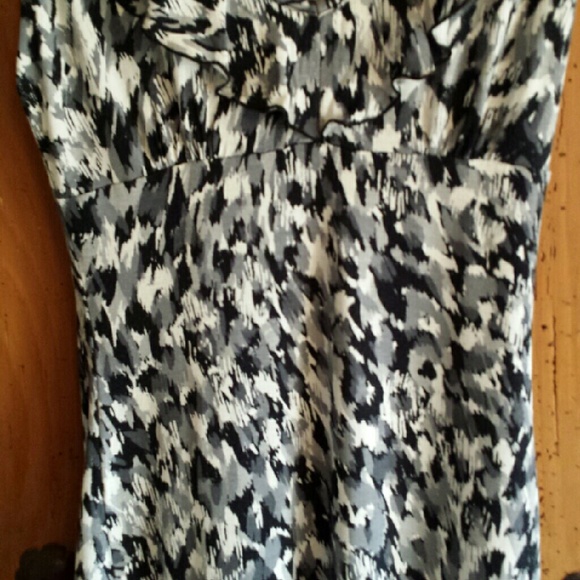 Sleeveless top