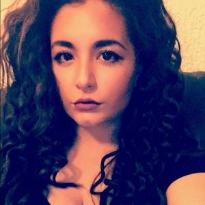 Meet your Posher, Tess