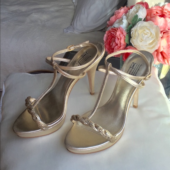 Brand New Pelle Moda Rhinestone heels - Picture 1 of 4