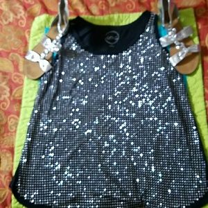 Sleeveless silverstudded top