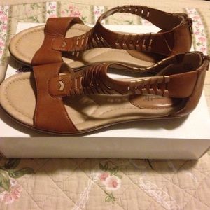 Light Brown Earth Sandals