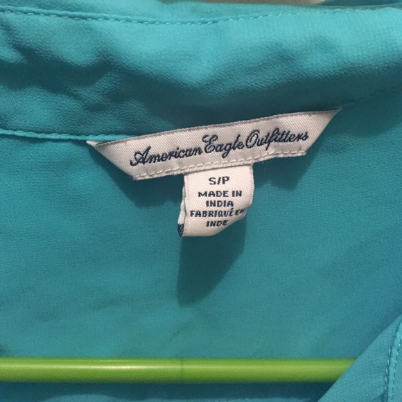 Shirt - Picture 3 of 4