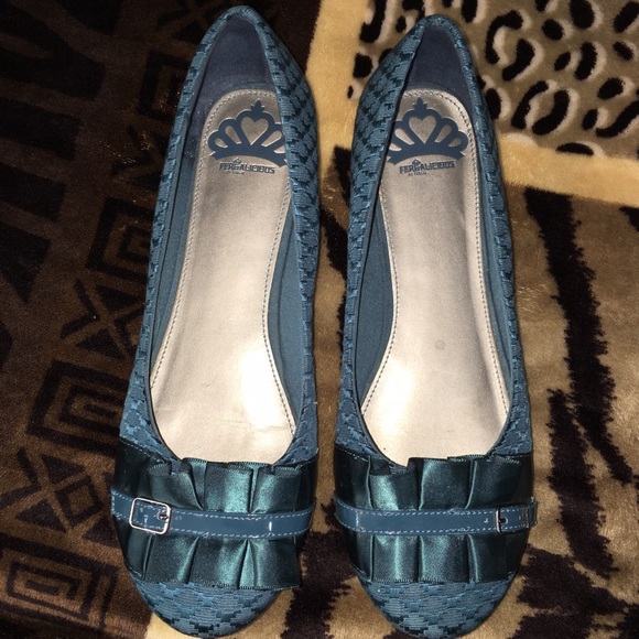 Fergalicious flats size 9