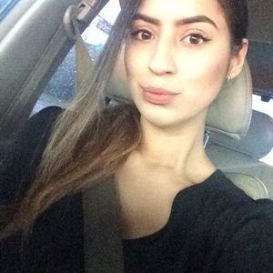 Meet your Posher, Perla