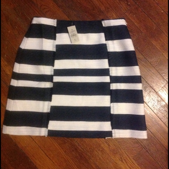 Loft Stripe Skirt NWT.  Petite 4P