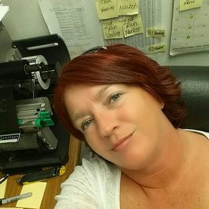 Meet your Posher, Tonia