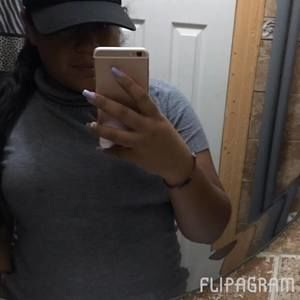 Meet your Posher, Ciara