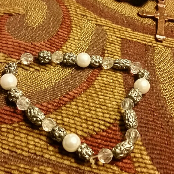 4 home made bracelets - Picture 2 of 4
