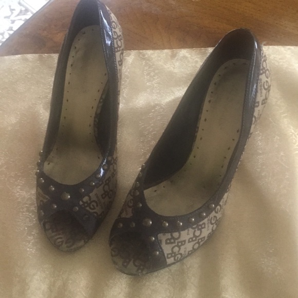 High heeled shoes