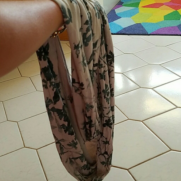 Coldwater Creek infinity scarf