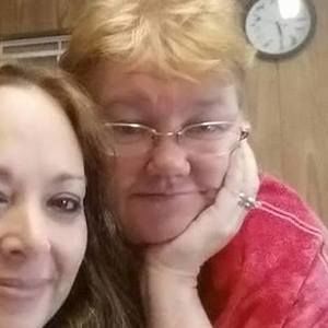 Meet your Posher, Stacy