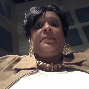 Meet your Posher, Marcia