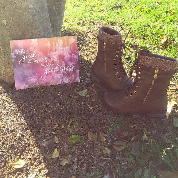 Brown combat Boots - Picture 1 of 1