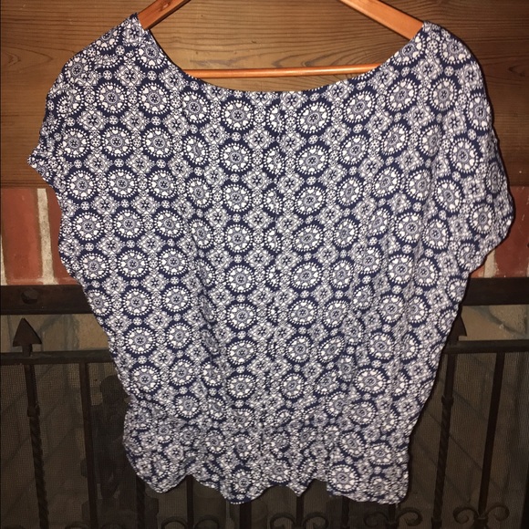 H&M blouse - Picture 2 of 3