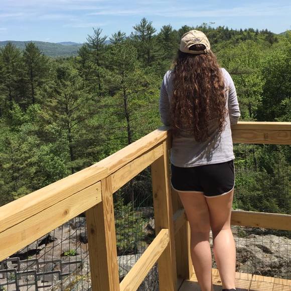 Meet your Posher, Catrina