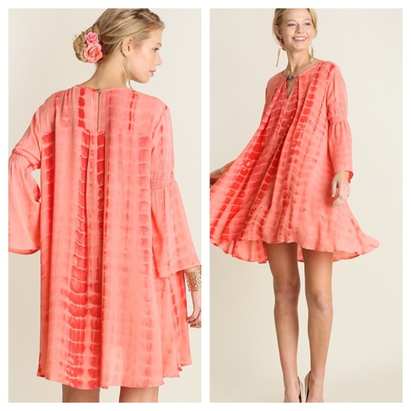 linsleppo2 Dresses & Skirts - Striped Pink Keyhole Swing Shirtdress NWT