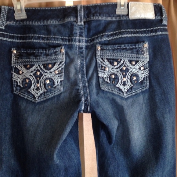 Jeans - Picture 3 of 3