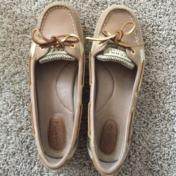 Sperry Shoes - Size 8 gold sperrys, worn few times