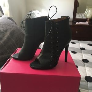 Dark green peep toe shoes