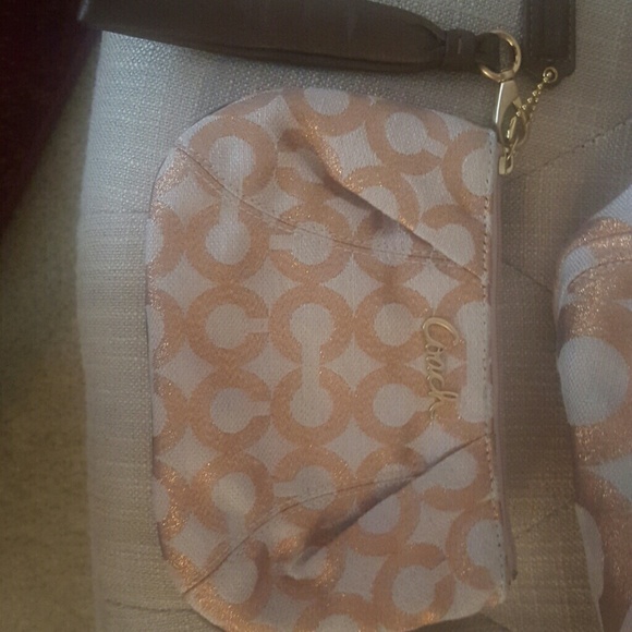 Coach bag and matching change purse - Picture 4 of 4