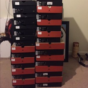 Air Jordan 12 "flu game"