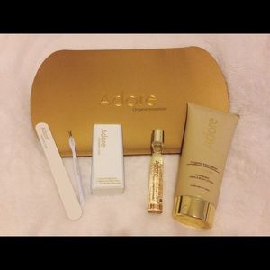 Adore Nail Kit