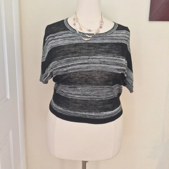 BCBG Maxazira Light Weight Crop Top - Brand New