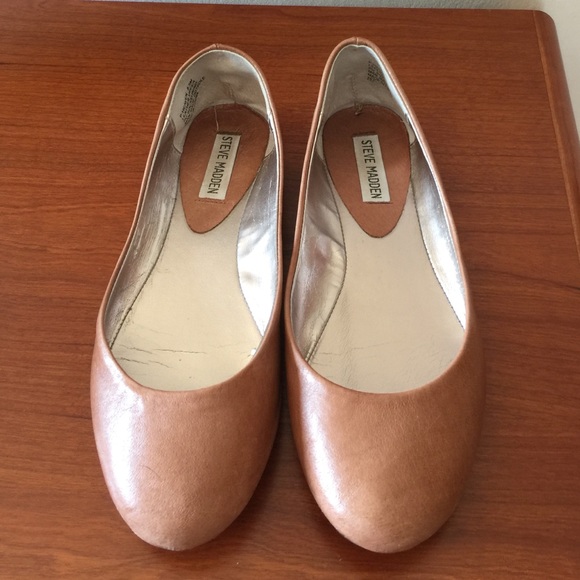 Steve Madden Tan/Brown Flats