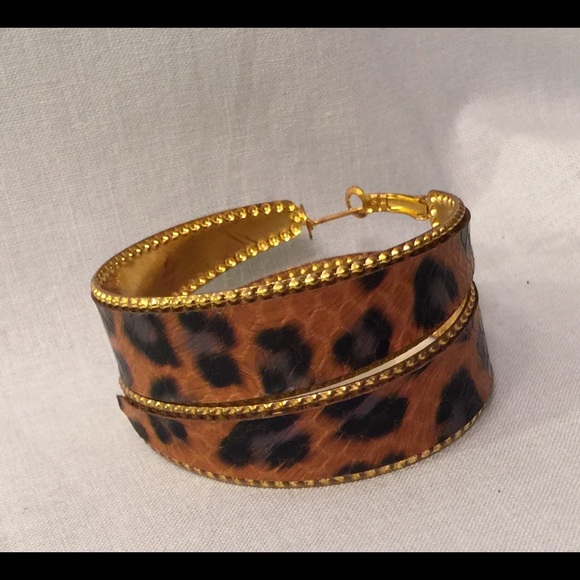 Hoop Earrings - Picture 2 of 2