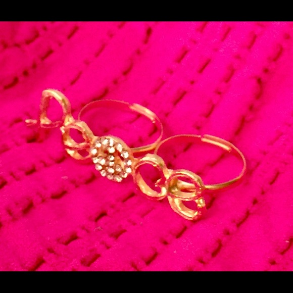 2 Finger Ring