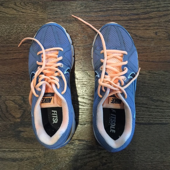 Nike Shoes - Nike pegasus