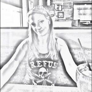 Meet your Posher, Loretta