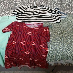 Lot of LulaRoe Perfect Ts XS