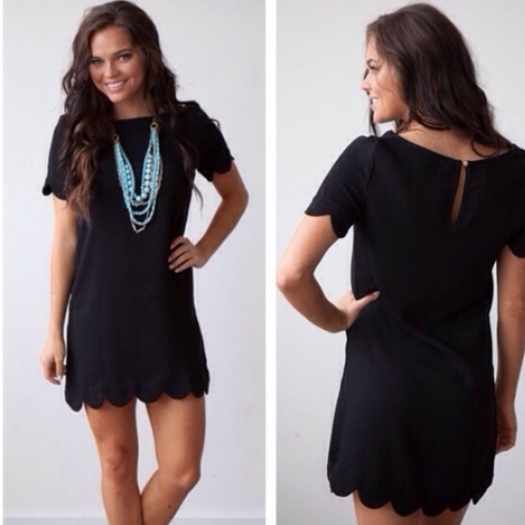 Chic Coral Summer Scallop Mini Dress - Picture 2 of 4