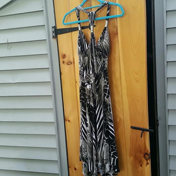 Dress - Picture 4 of 4