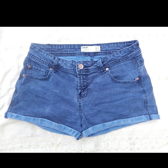 COTTON ON Faded Jean Shorts