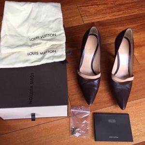 Authentic louis vuitton brown pumps size 6