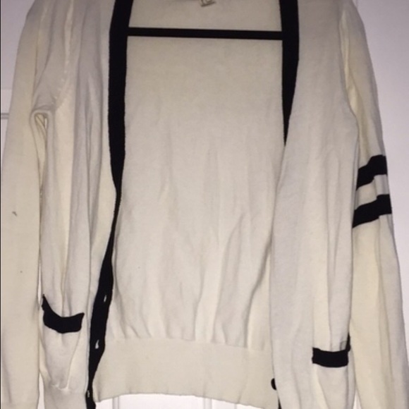 White and Black Sweater Blazer