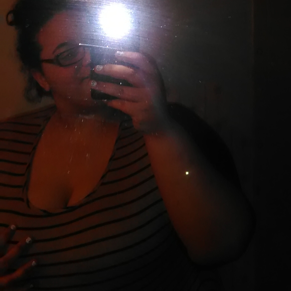 Meet your Posher, Sierra