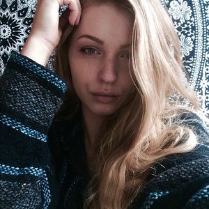 Meet your Posher, Marris