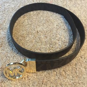 Michael Kors women's belt- REVERSIBLE
