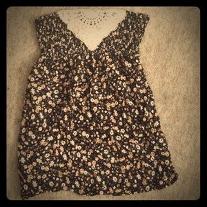 ON SALE ❗️😍 STRAPLESS FLORAL TOP❗️