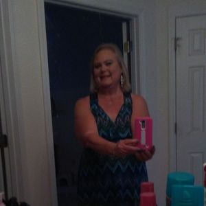 Meet your Posher, Sandra