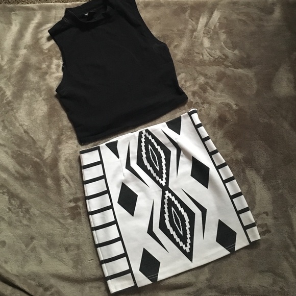 2B (Bebe) Mini Skirt