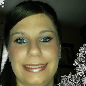 Meet your Posher, Gina