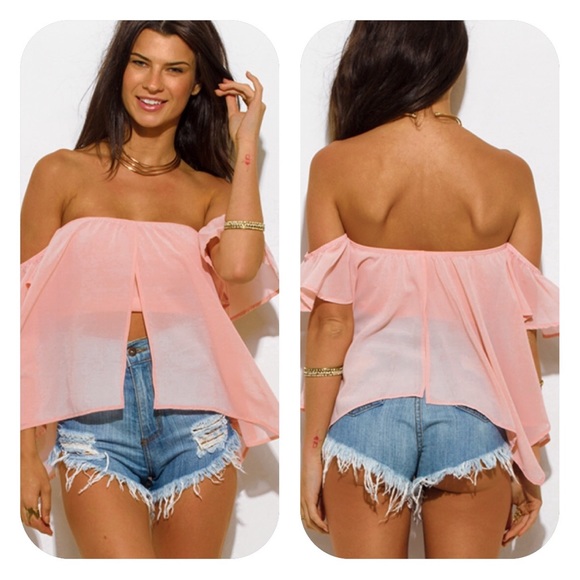 5⭐️rated Beautiful off shoulder summer top - Picture 2 of 2