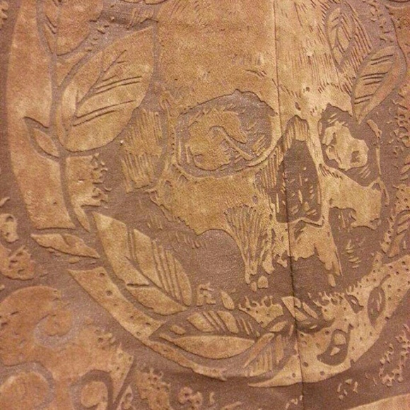 Vintage velvet coat with branded skull - Picture 3 of 4