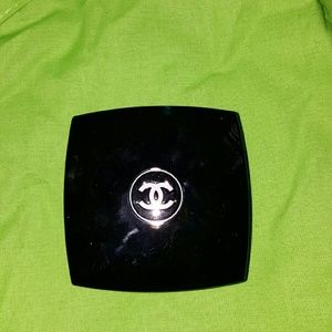 Chanel Poudre Douce Pressed powder