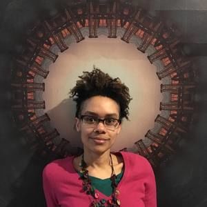 Meet your Posher, Carrie