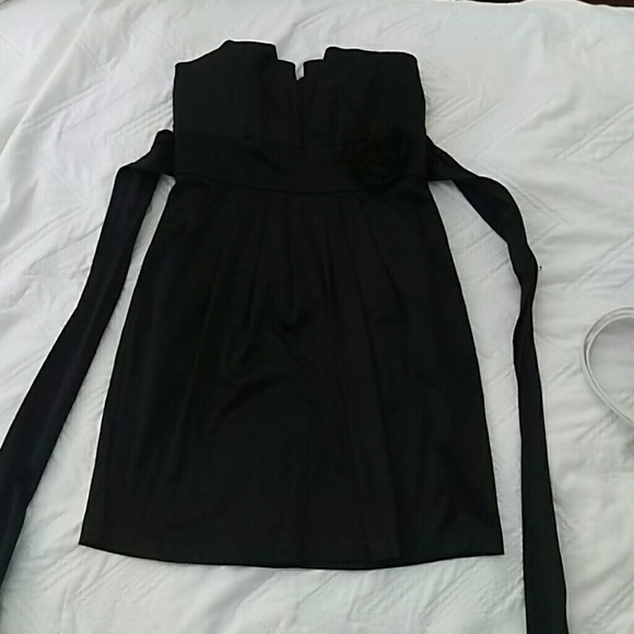Cute dress!